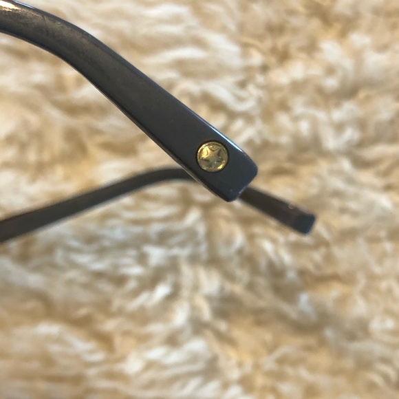 Converse frames w/ prescription sunglasses lenses - Picture 5 of 5